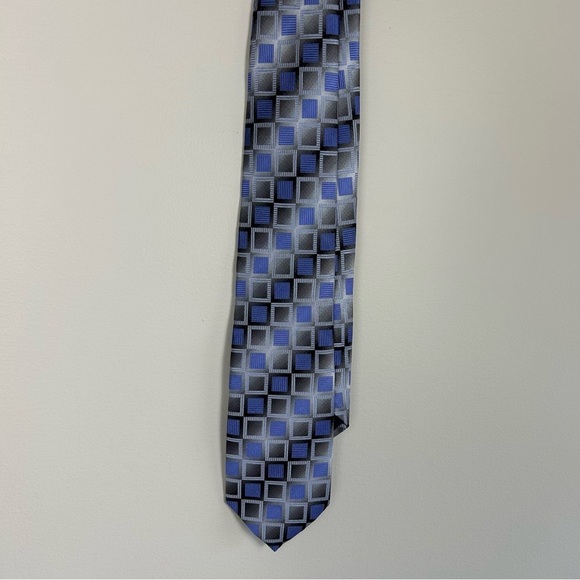 Balenciaga 100% Silk Purple Geometric Tie - Picture 3 of 5